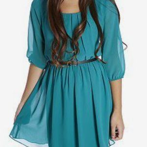 IZ Buyer | Large | Green Dress